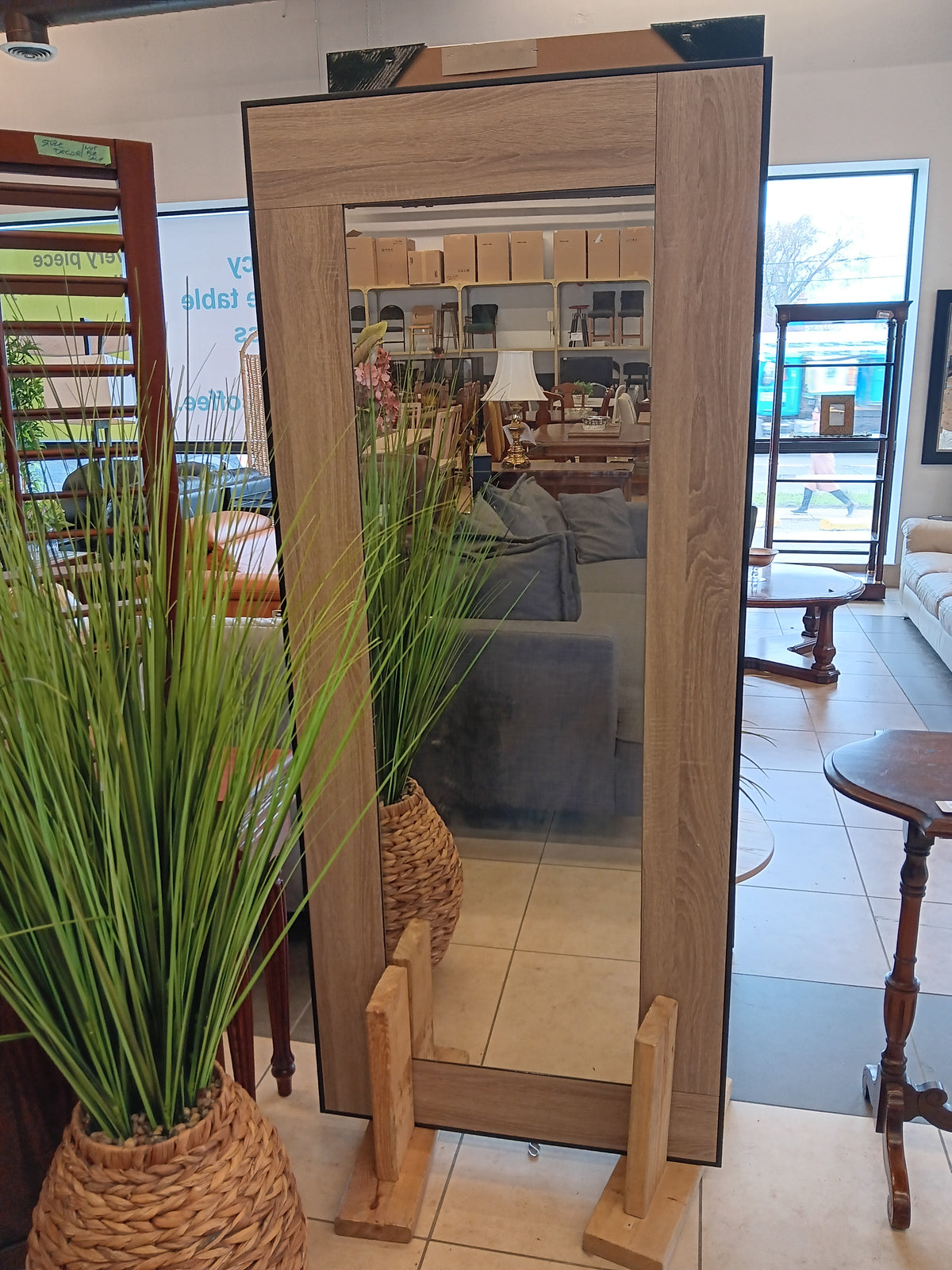 The Horizon Vista Full-Length Mirror
