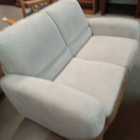 59"W Light Gray Love Seat