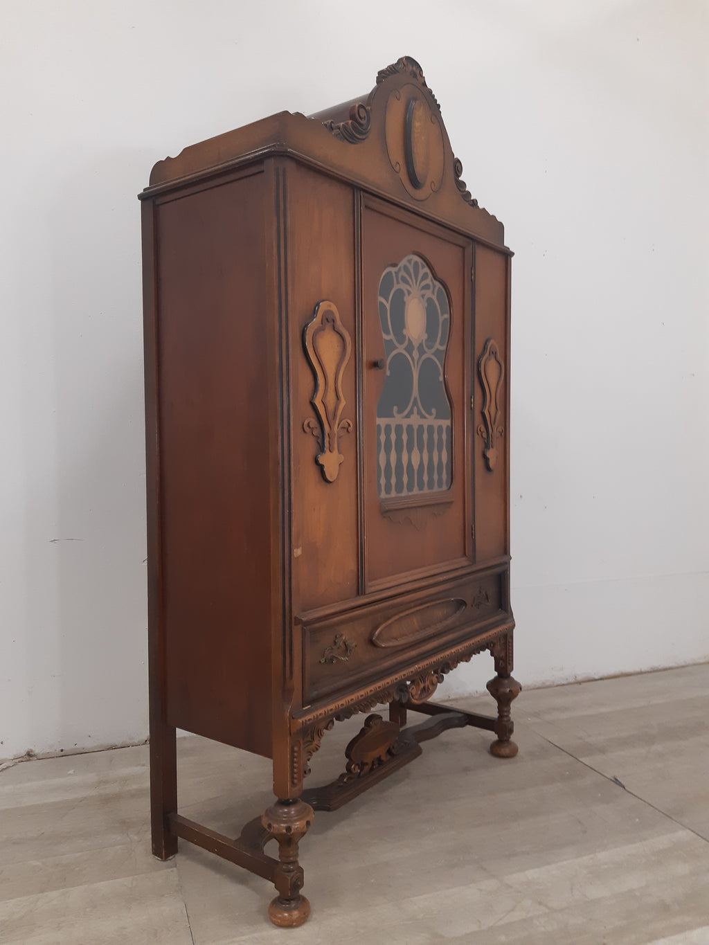 Solid Wood Antique China Cabinet