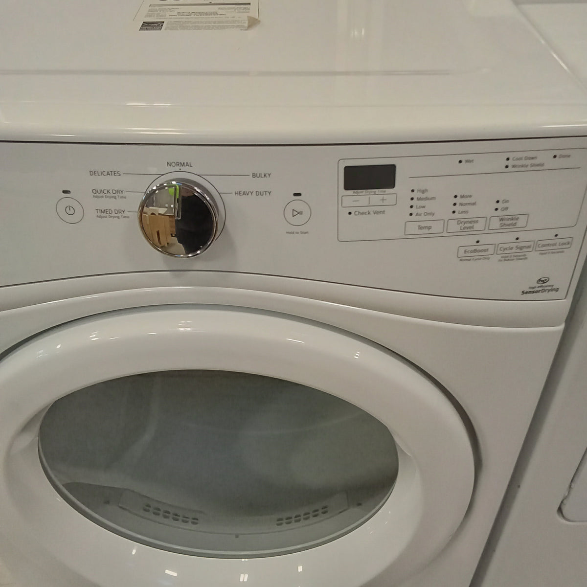 27"W Front Load Dryer in White - Whirlpool