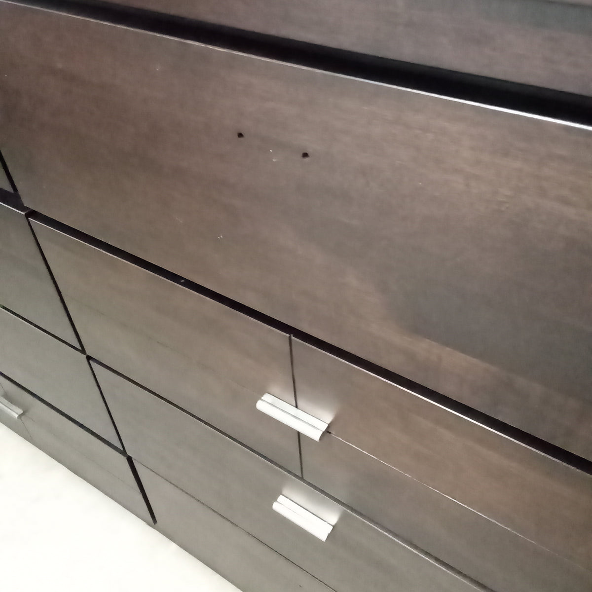 60"W 8-Drawer Dresser