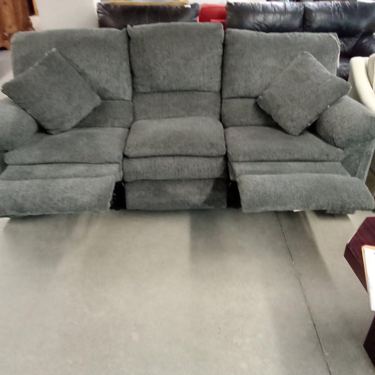 85"W 3-Seat Recliner Sofa in Gray Fabric