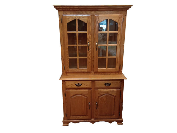 Traditional Hutch