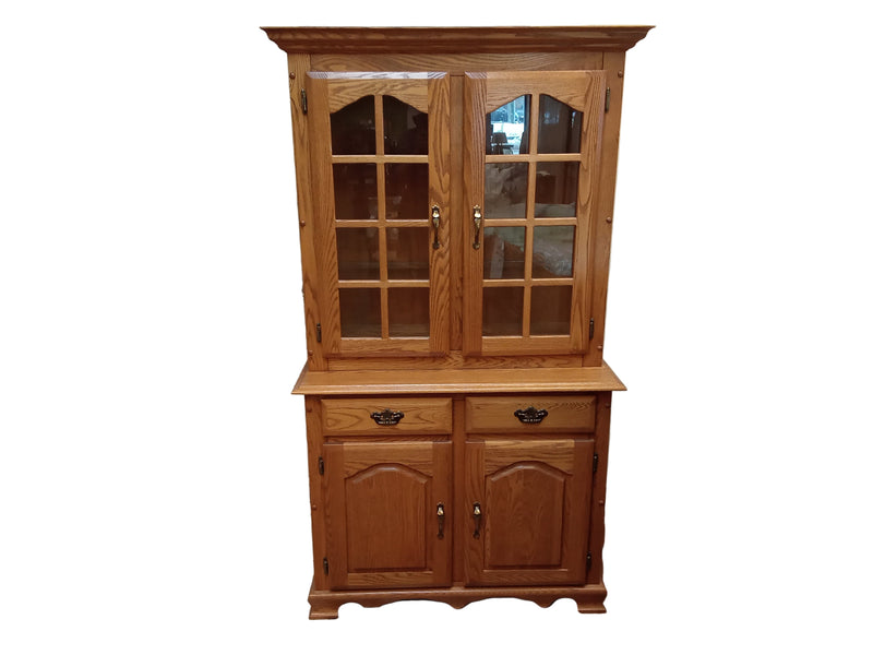 Traditional Hutch