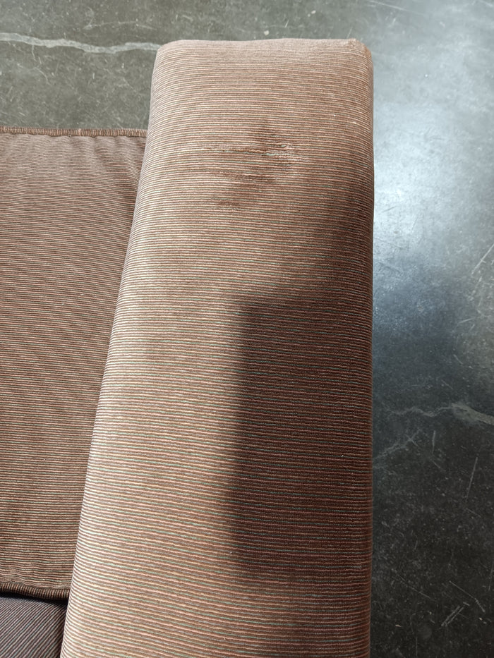 Club Chair Retro Style Patterned Arm