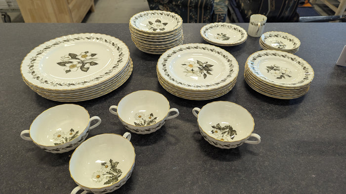 40 Piece Floral China Set