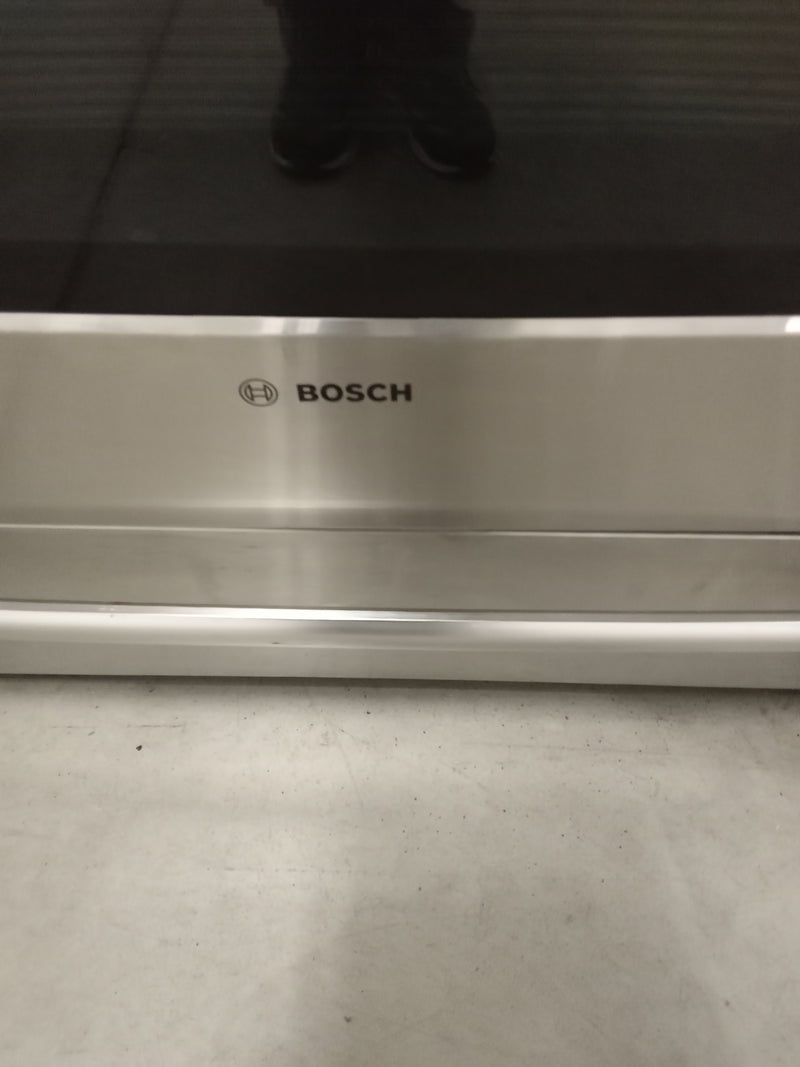 30"W 5-Burner Gas Stove in Black and Stainless Steel