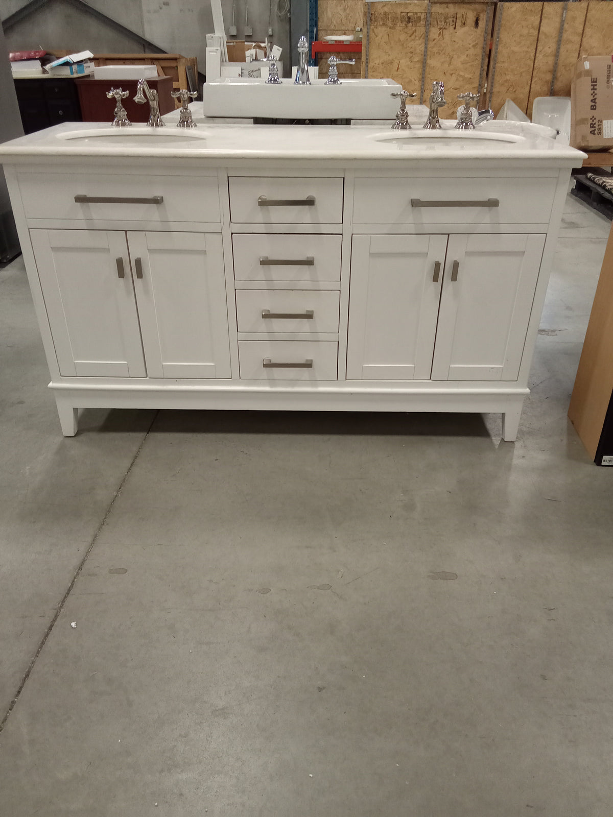 60"W Bathroom Vanity with Double Sink