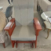 28"W Gliding/Rocking Chair