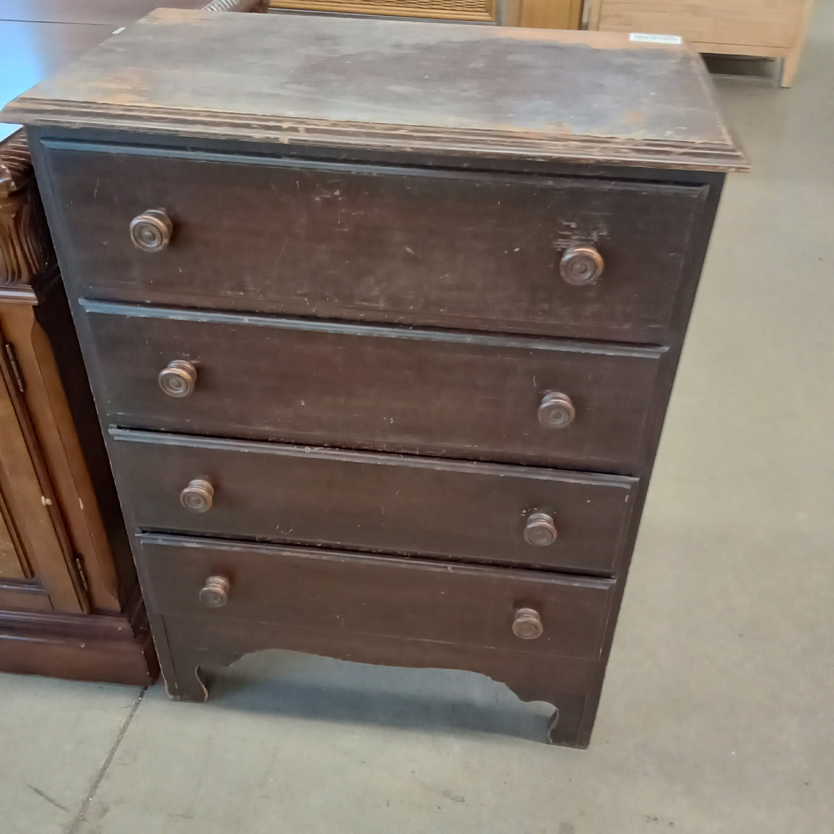 26.5"W 4-Drawer Vintage Dresser in Solid Wood