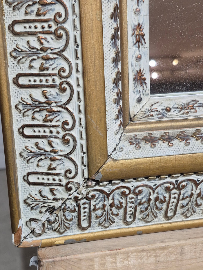Mirror w/Vintage Wood Frame