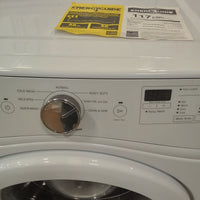 27"W Front Load Washing Machine in While