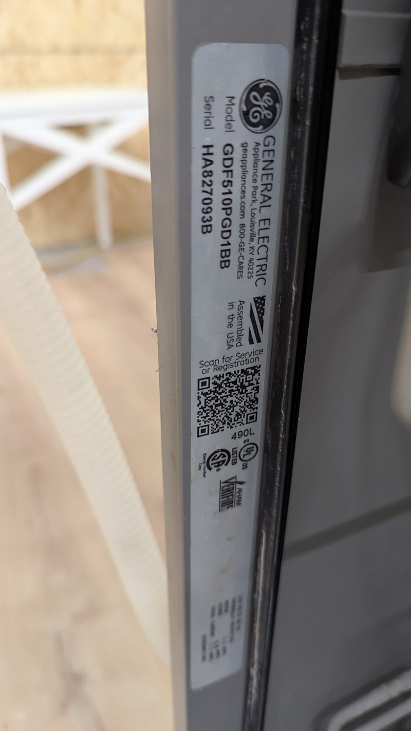 24"W Black GE Dishwasher