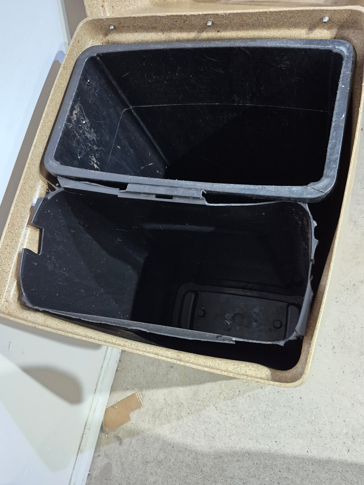Commercial Recycling Bin