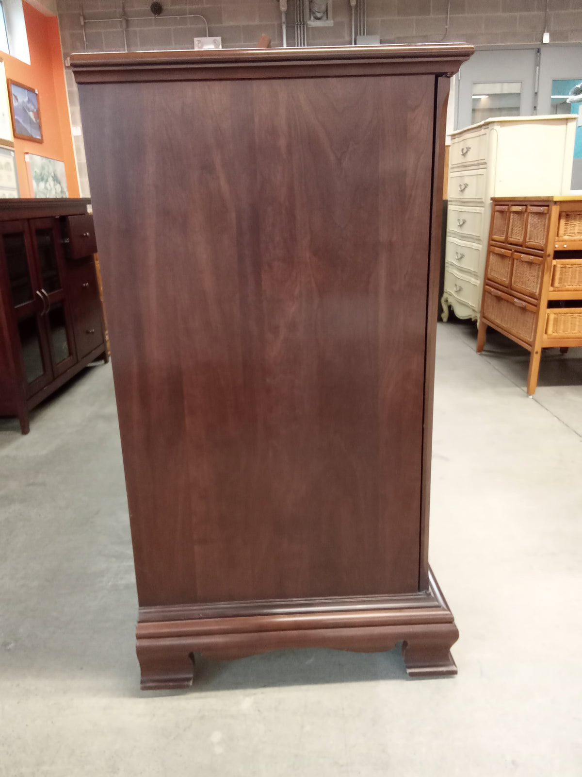 23"W Solid Wood TV Cabinet