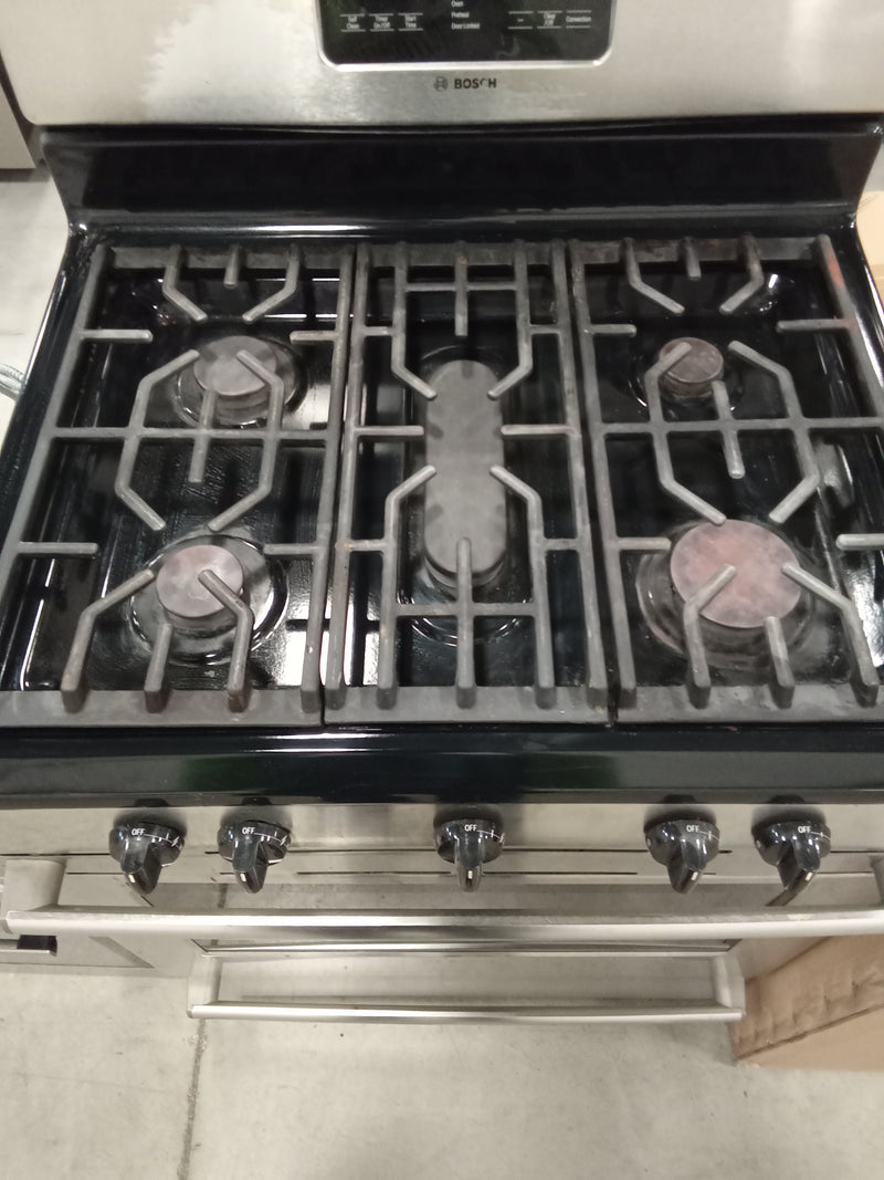30"W 5-Burner Gas Stove in Black and Stainless Steel