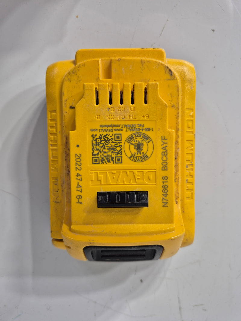 DEWALT 20V Max Atomic Impact Driver w/Battery