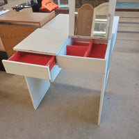 27.5"W Bedroom Vanity with Mirror