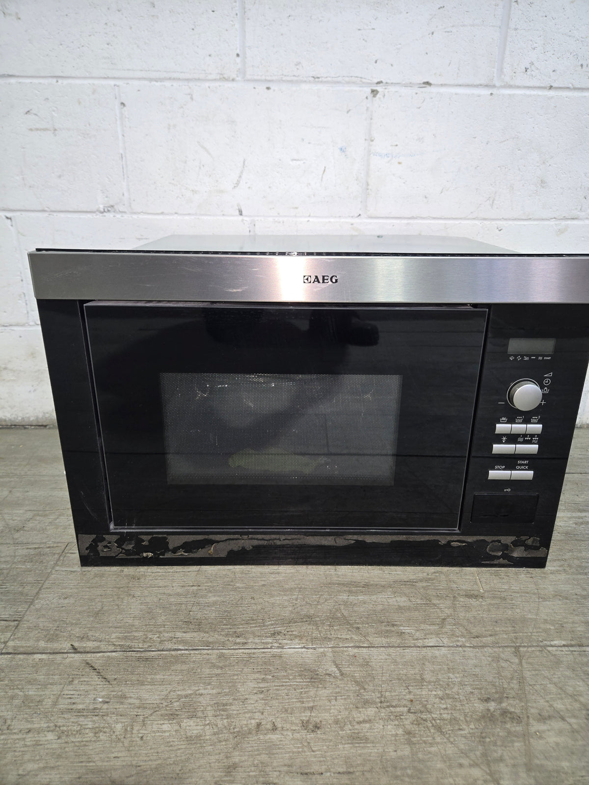 AEG Built-In Microwave With Grill