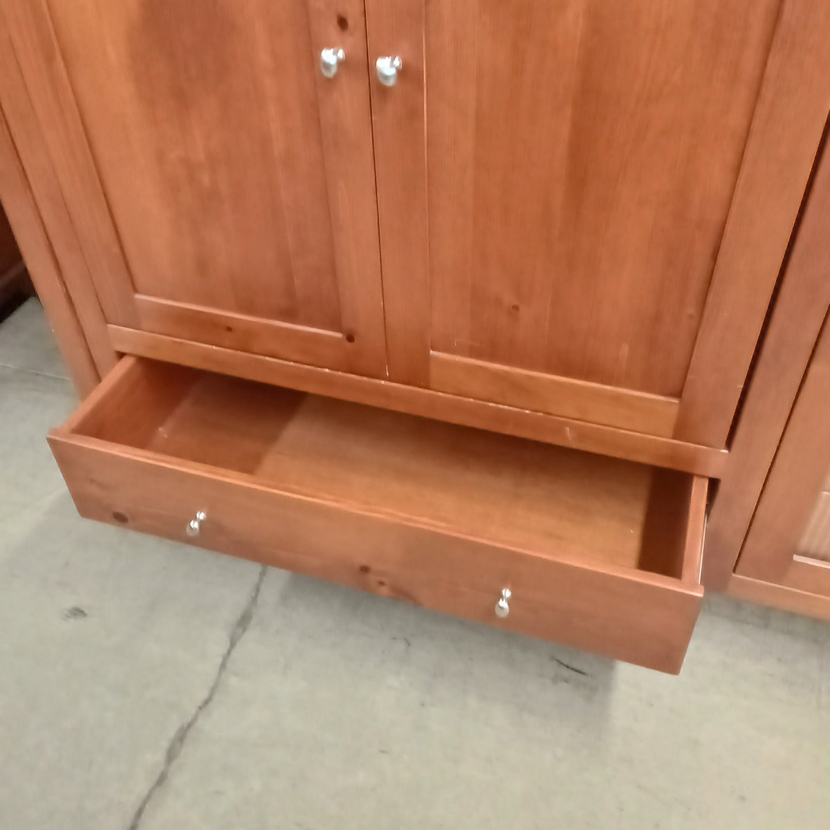 66"W Media Centre