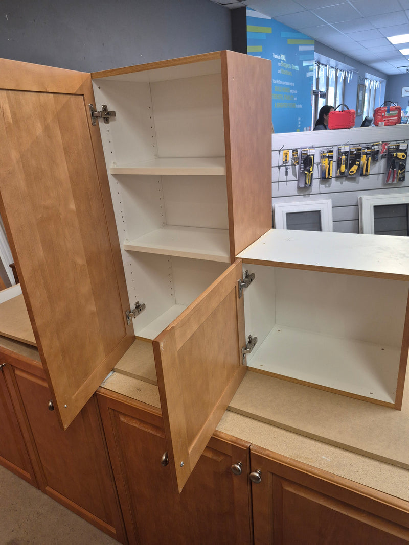 Maple Cabinet Set