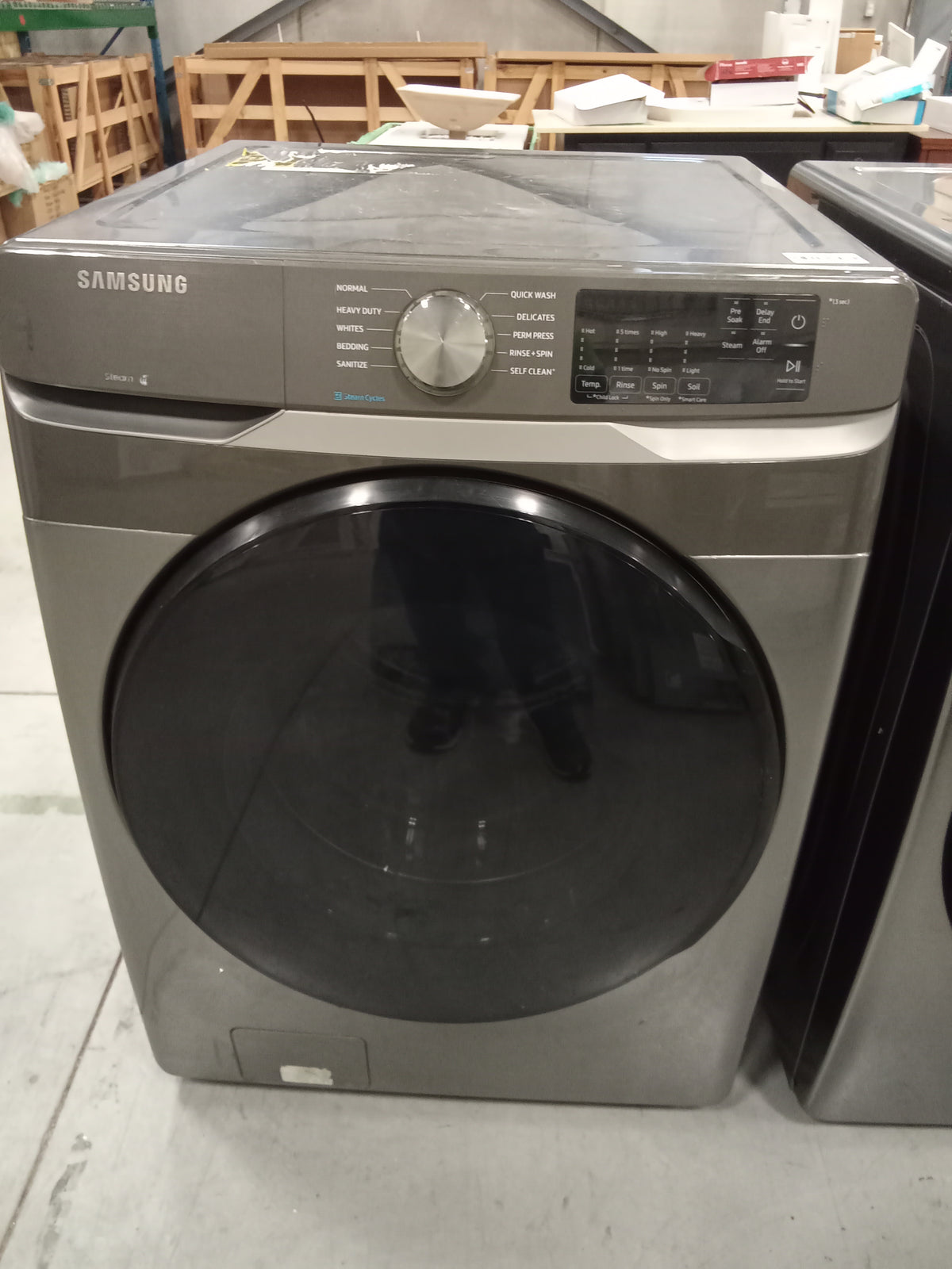 27"W Front Load Washing Machine