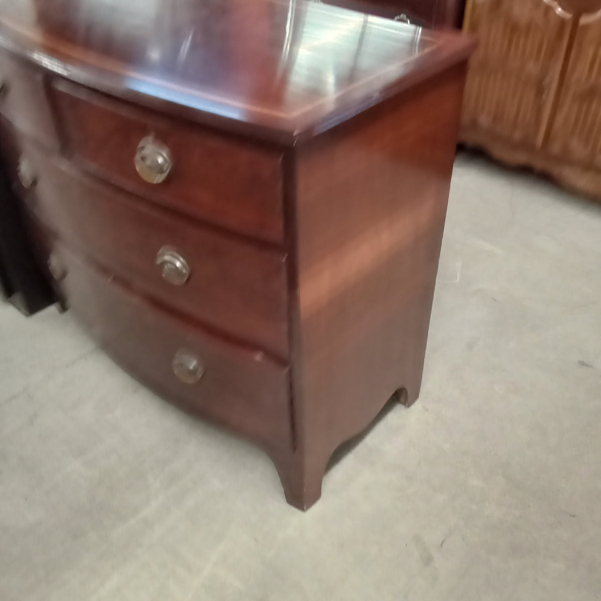 41"W 4-Drawer Dresser