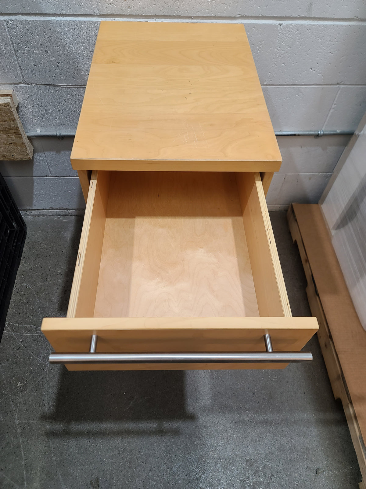Light Wood 3-Drawer Mobile Filing Cabinet