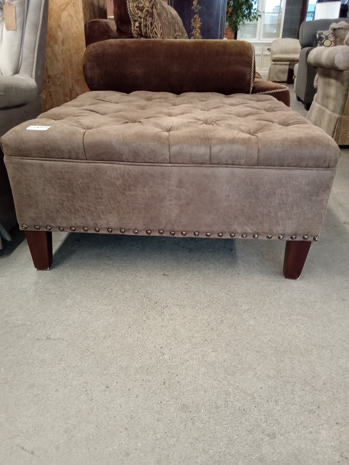 36"W Ottoman