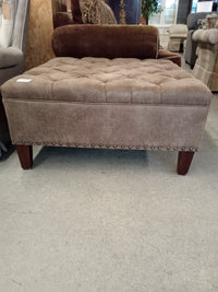 36"W Ottoman