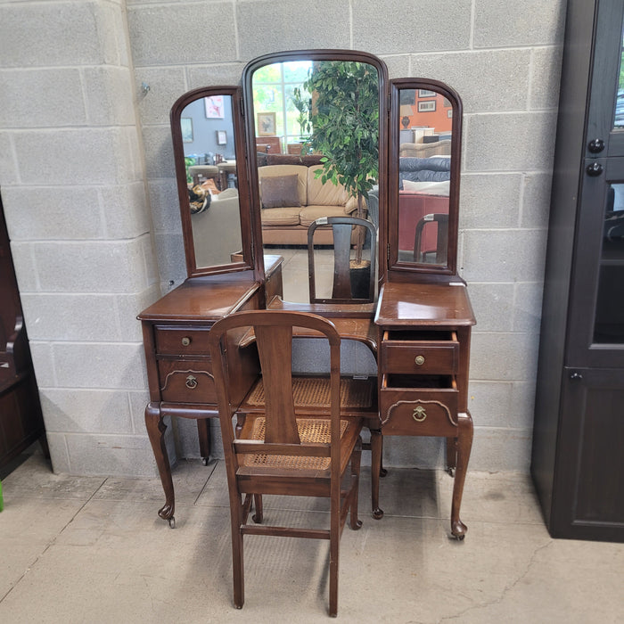43"W Make-up Vanity with Three Part Mirror