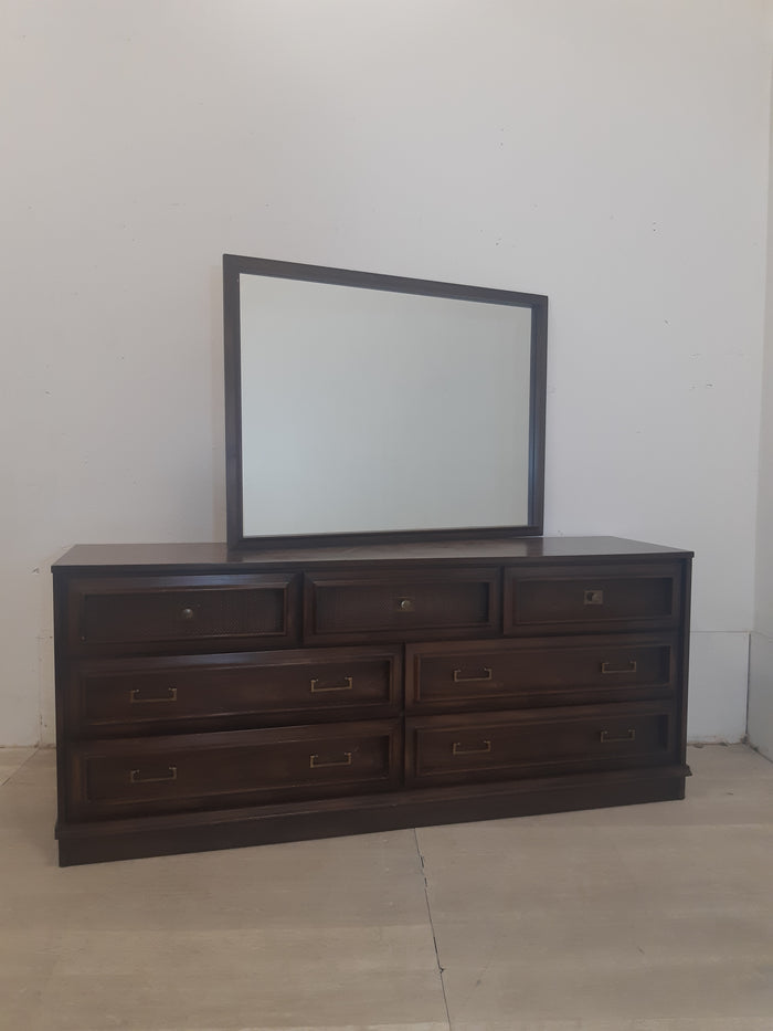 7 Drawer Solid Wood Dresser And Mirror