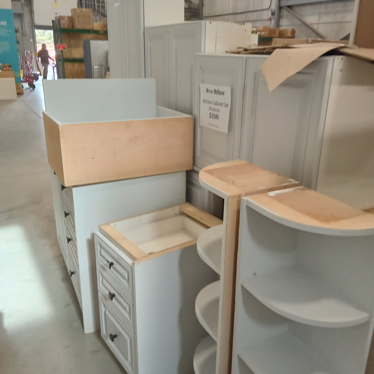 24 Piece Light Gray Kitchen Cabinet Set