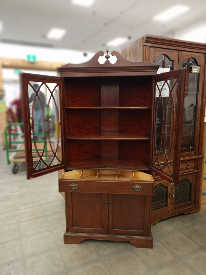 Mahogany Finish China Cabinet