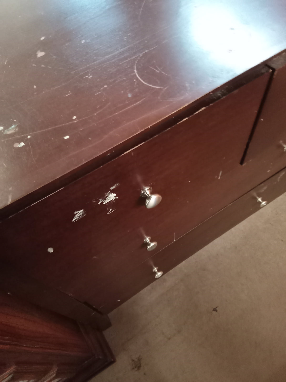 63.5"W Wooden 8-Drawer Dresser