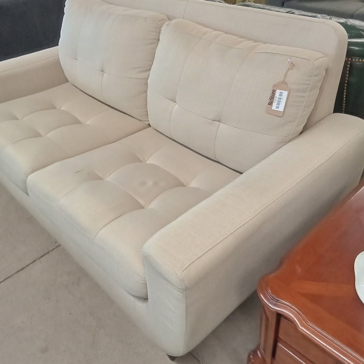 67"W 2-Seat Love Seat in Light Gray