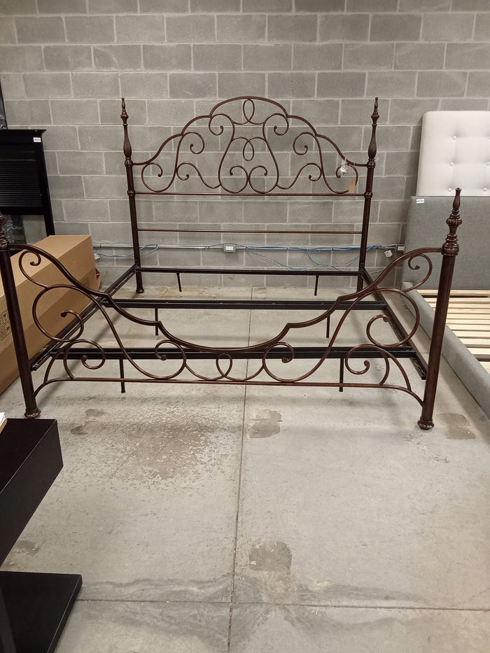 76"W King Bed Frame in Bronze