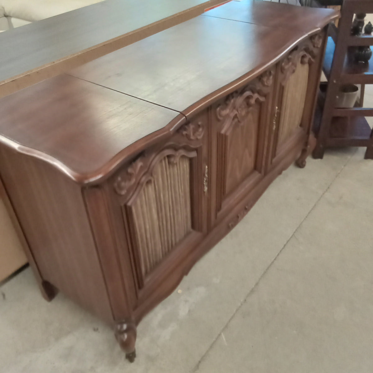 Stereo Console Table