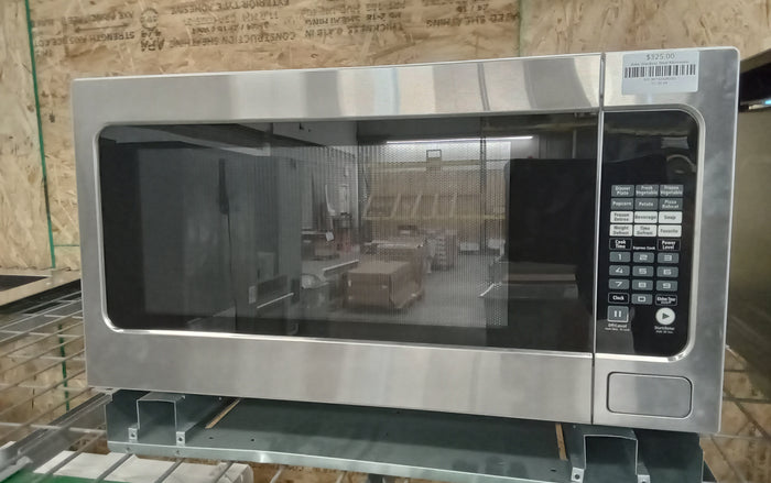 30"W Askebo Microwave in Stainless Steel