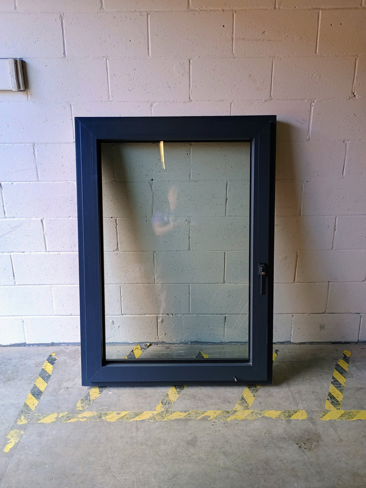 38,5w x 53h-inch Casement Aluminum Window (#3)