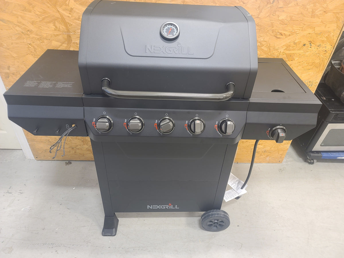 Nexgrill 5-Burner Liquid Propane Gas Grill with Side Burner in Black (MISSING IGNITER)
