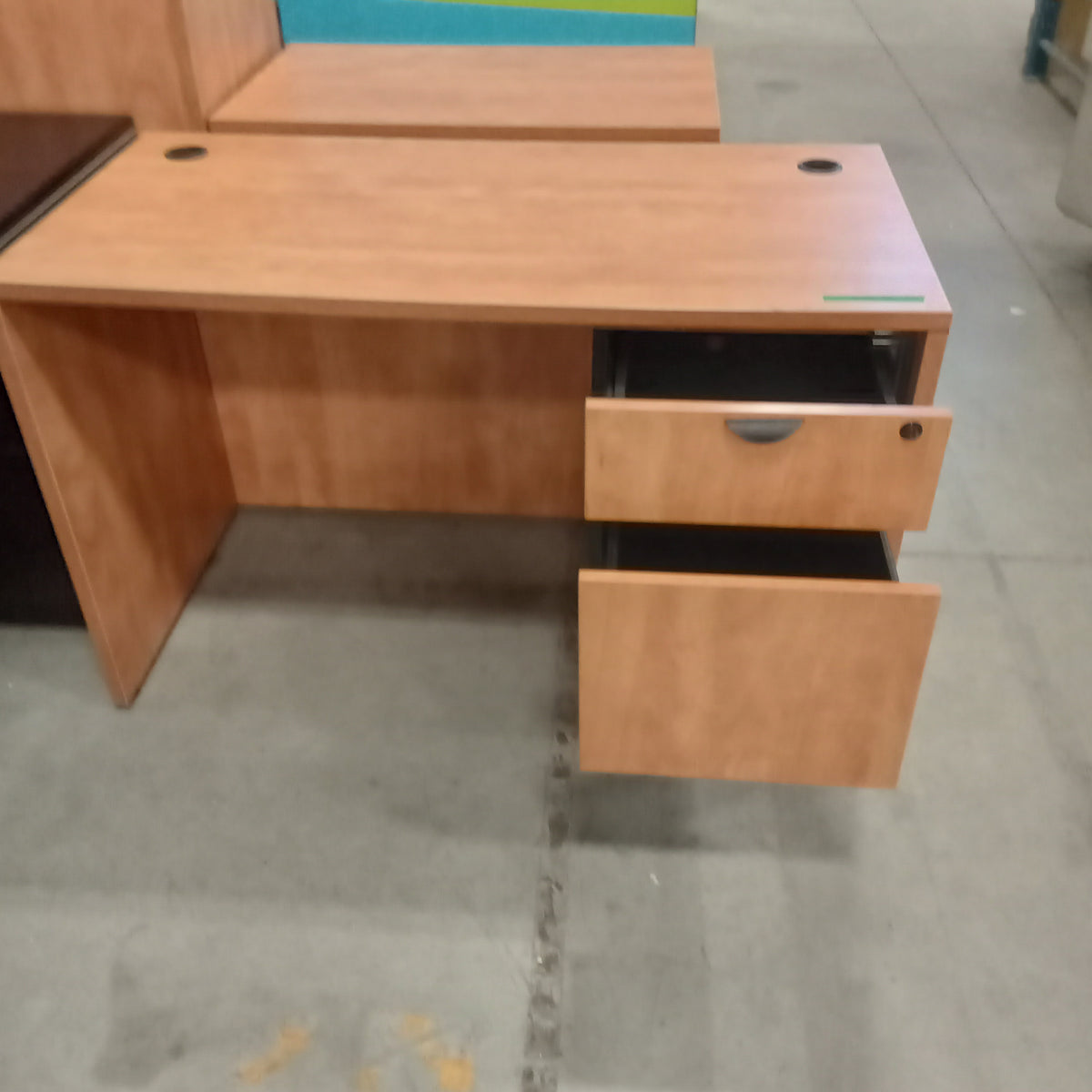 47.5"W Single Pedestal Desk