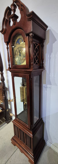 1989 Ridgeway Grandfather Clock