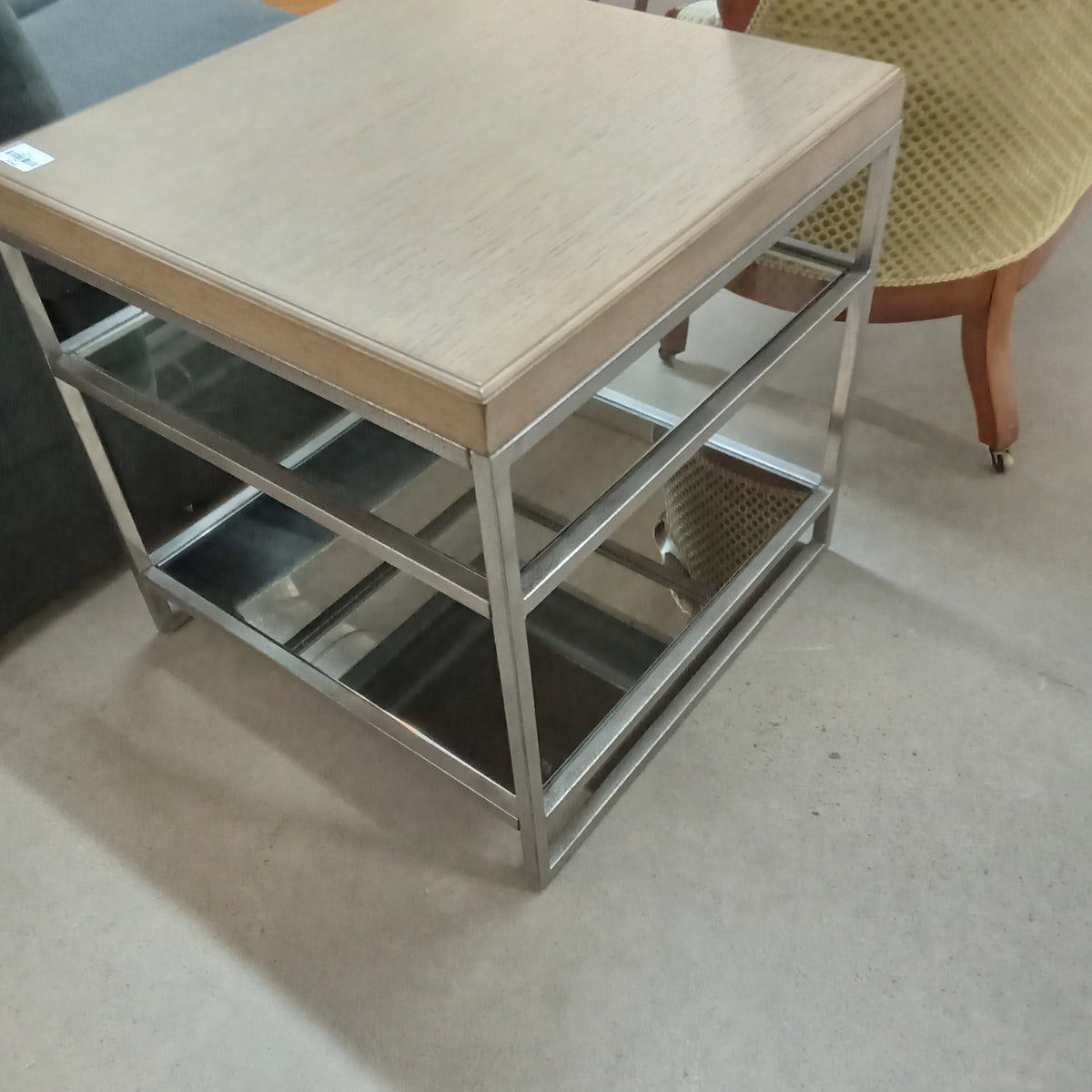 25"W Side Table