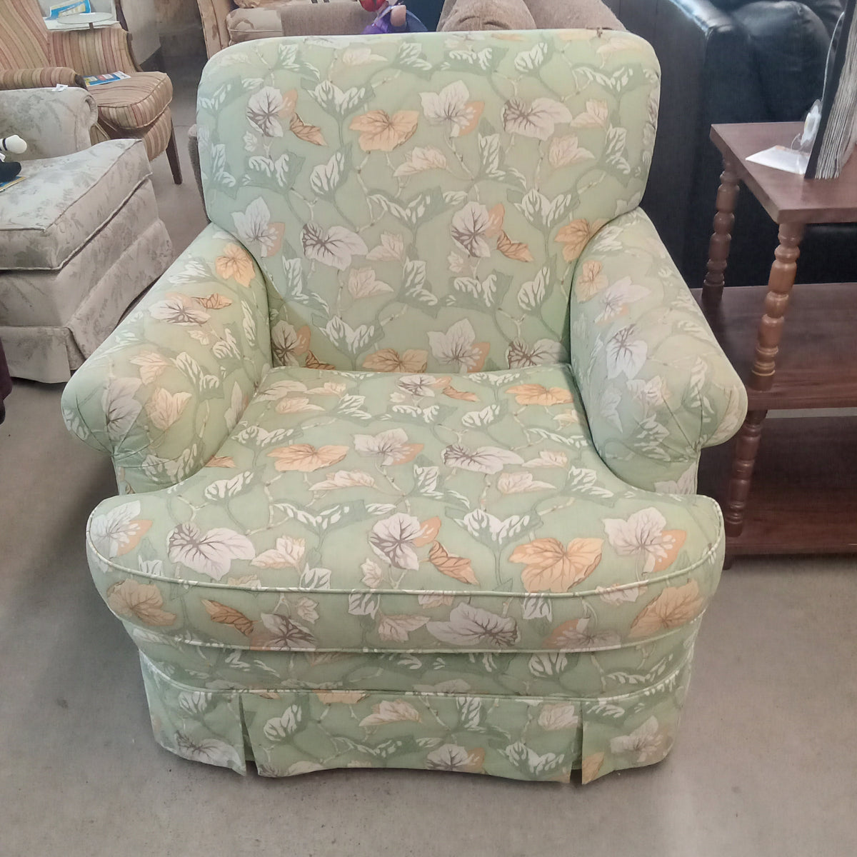 38"W Floral Patterned Arm Chair