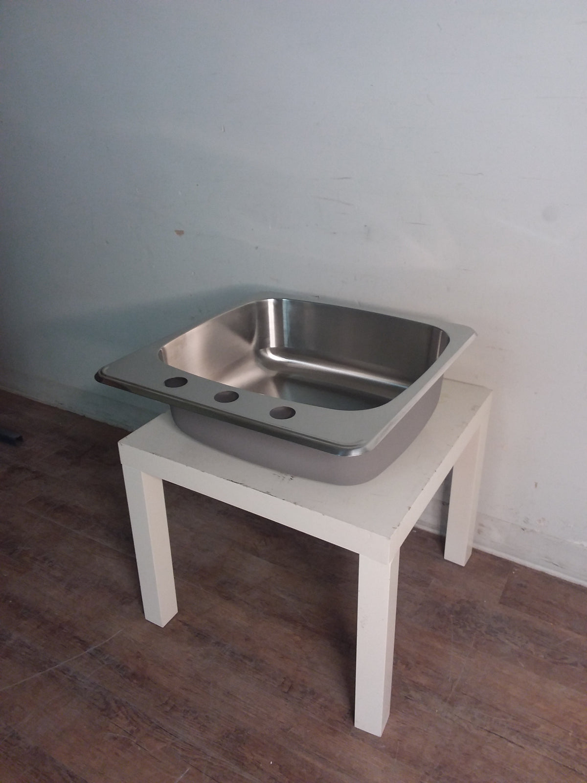 VALU+ Stainless Steel Single Kitchen Sink - 7 x 20 x 20-in