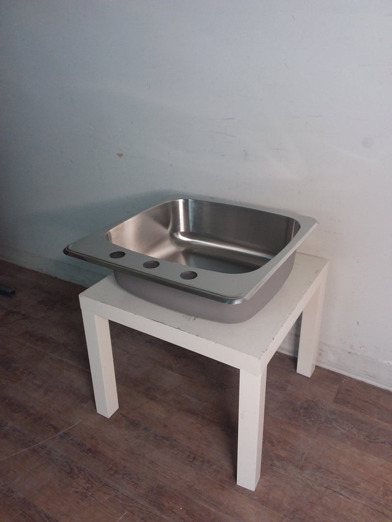 VALU+ Stainless Steel Single Kitchen Sink - 7 x 20 x 20-in