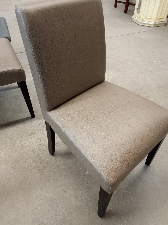 Dawn Low Parson Chair