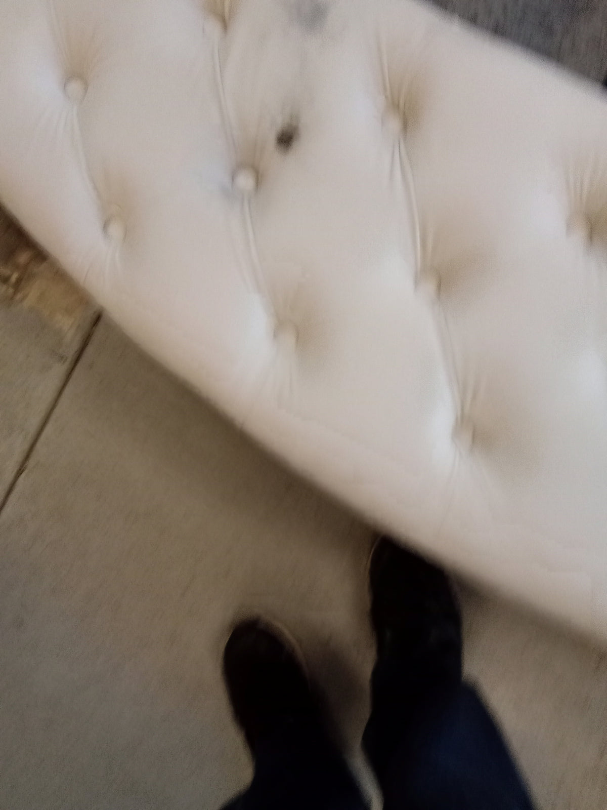 90"W Queen Bedframe with Storage (Stained)