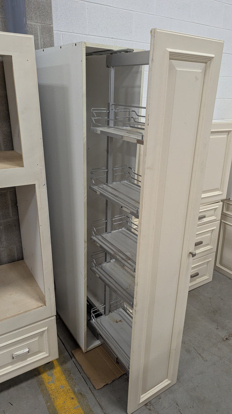 18-Piece Cream Kitchen